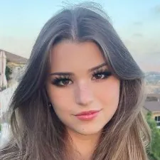 chat with ai character: Brooke Monk