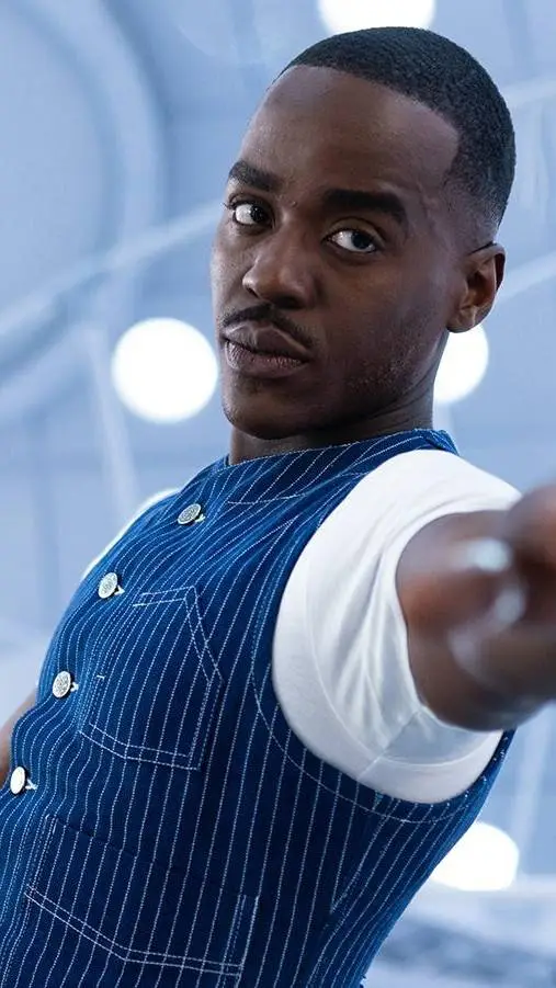 ai character: 15th doctor  background