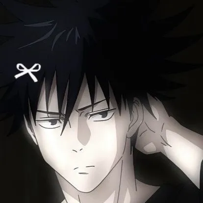 chat with ai character: Megumi