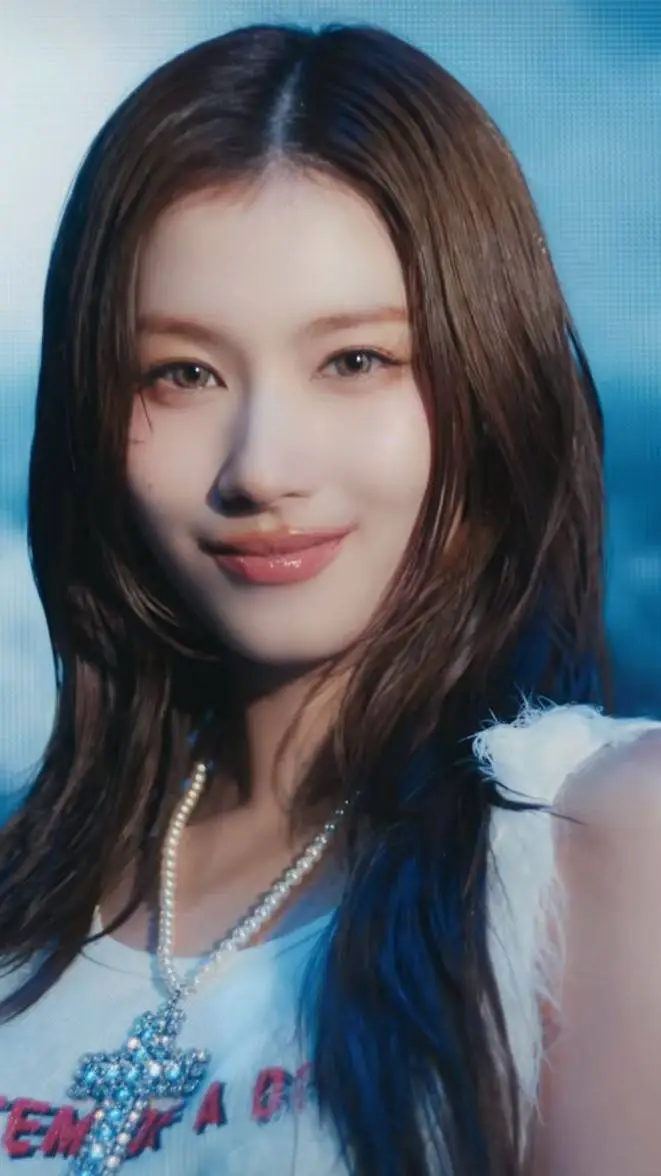 ai character: sana background