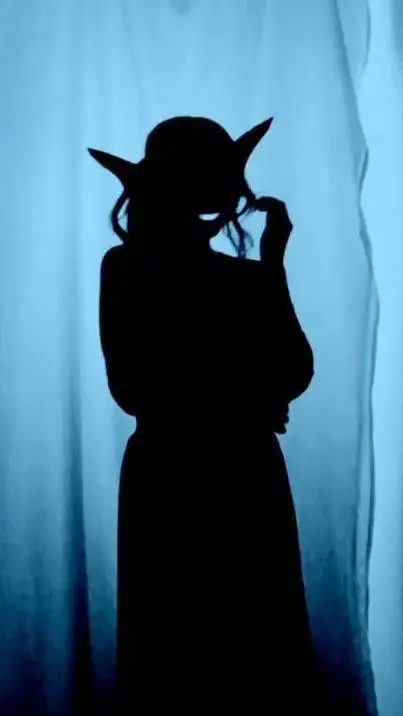 ai character: lady cin  background