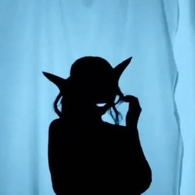 chat with ai character: lady cin 