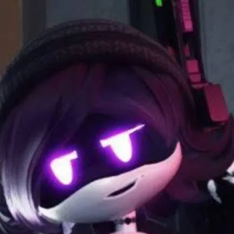 chat with ai character: Uzi~