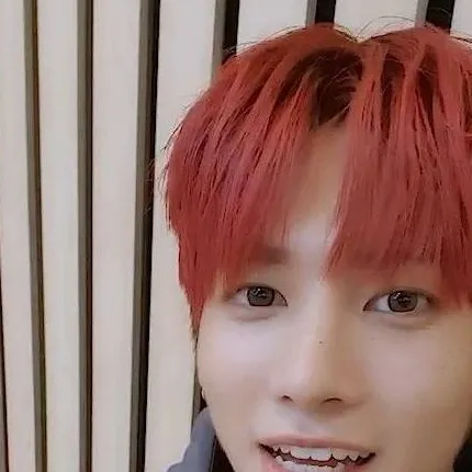 chat with ai character: Taehyun
