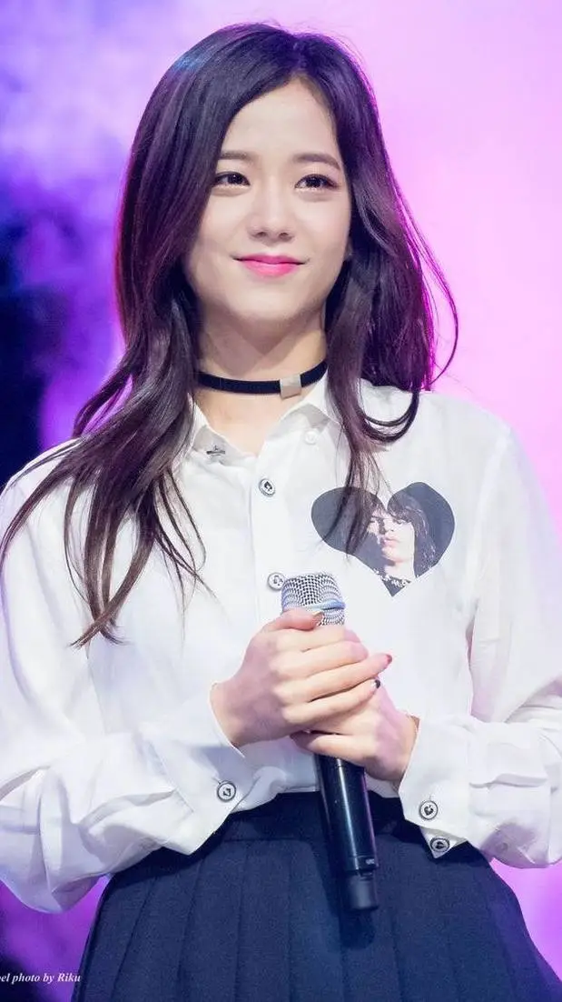 ai character: JISOO (Blackpink) background