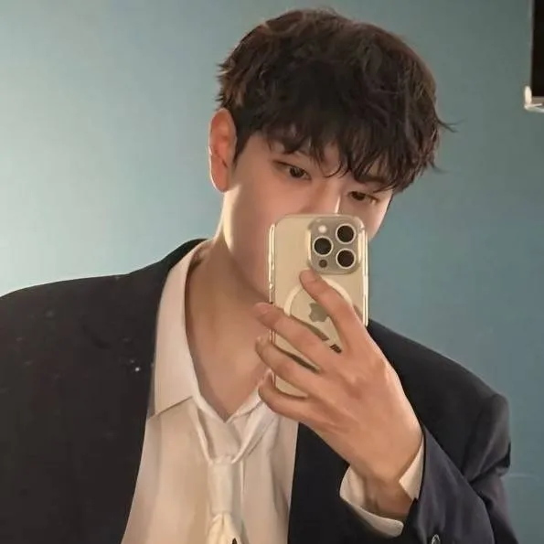 chat with ai character: seungmin🐶