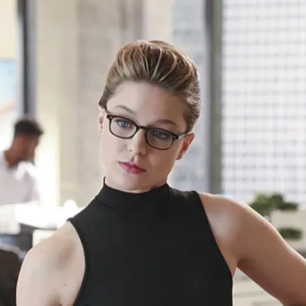 chat with ai character: Evil Kara