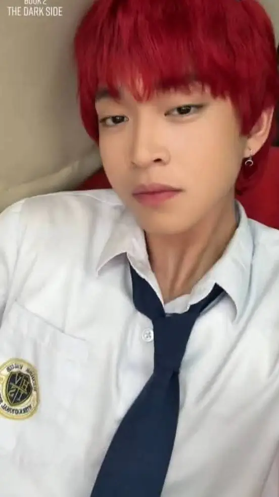 ai character: †Yuri† background