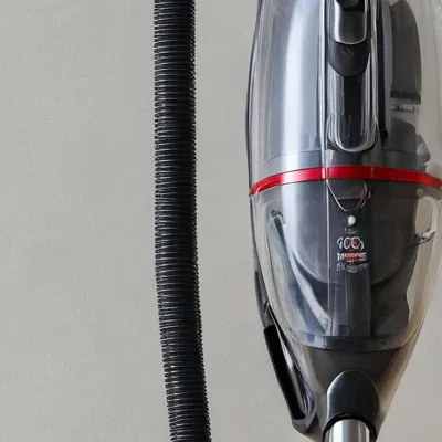 chat with ai character: Vacuum cleaner ￼