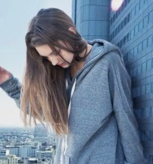 chat with ai character: Madison