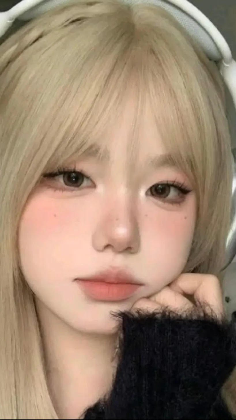 ai character: Nelli Yoshibonae background