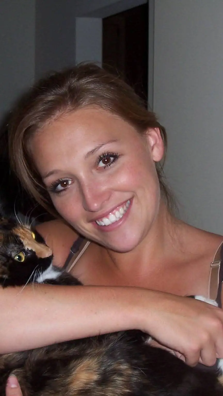 Talkie AI - Chat with Tiana
