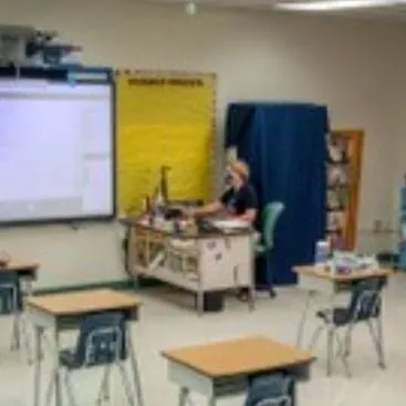 chat with ai character: school