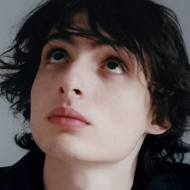 chat with ai character: finn wolfhard 
