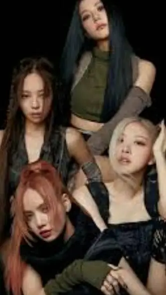 ai character: BLACKPINK🖤💗 background