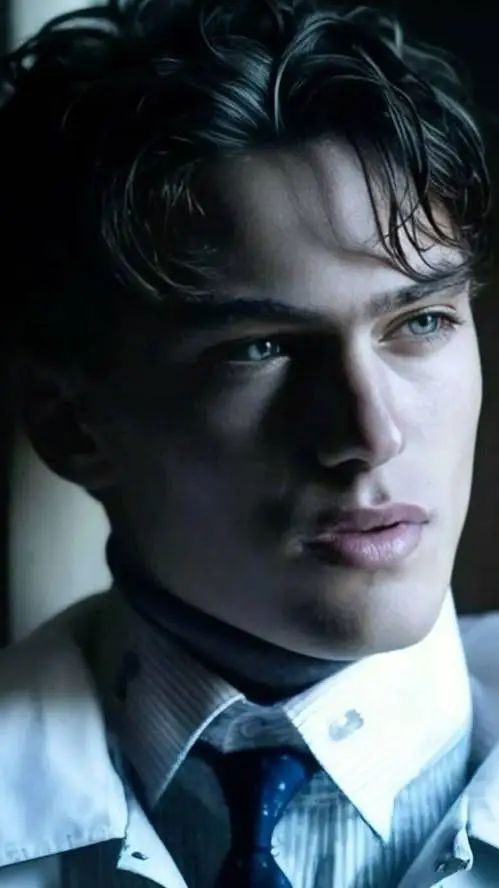 Talkie AI - Chat with Prince Lucas 
