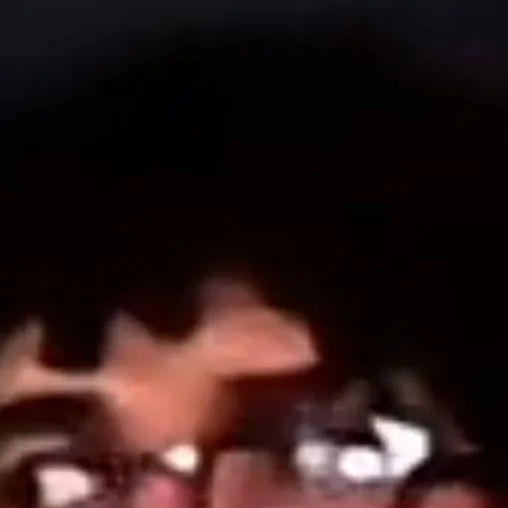 chat with ai character: ARENOVITZ