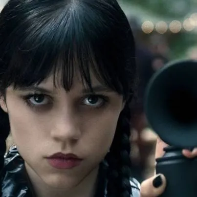 chat with ai character: Wednesday Addams