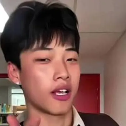 chat with ai character: namdoi