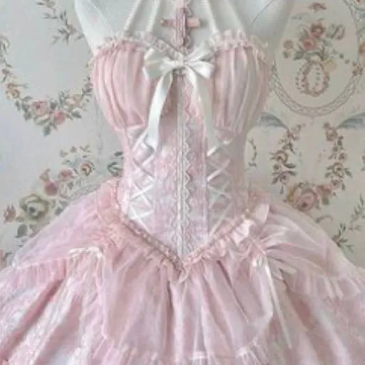chat with ai character: magic dress