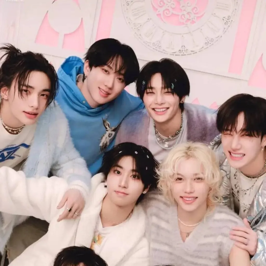 chat with ai character: skz