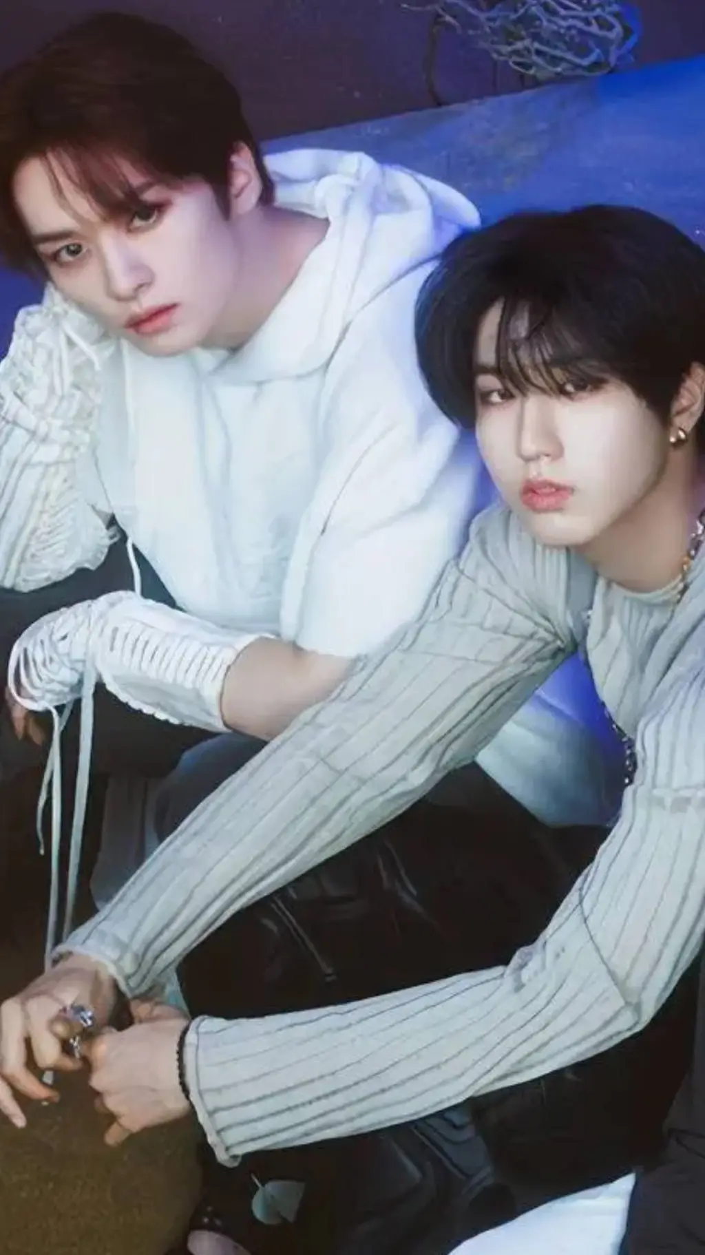 ai character: ~•Minsung•~ background