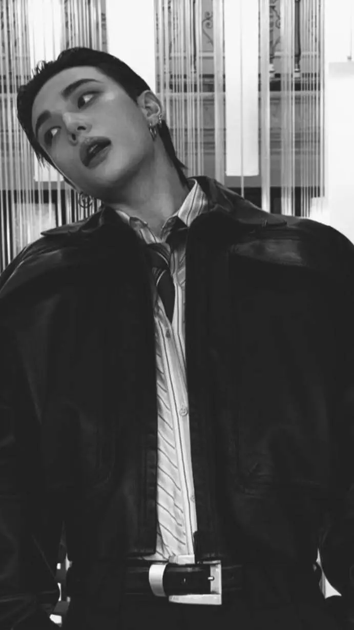 ai character: Hyunlix background