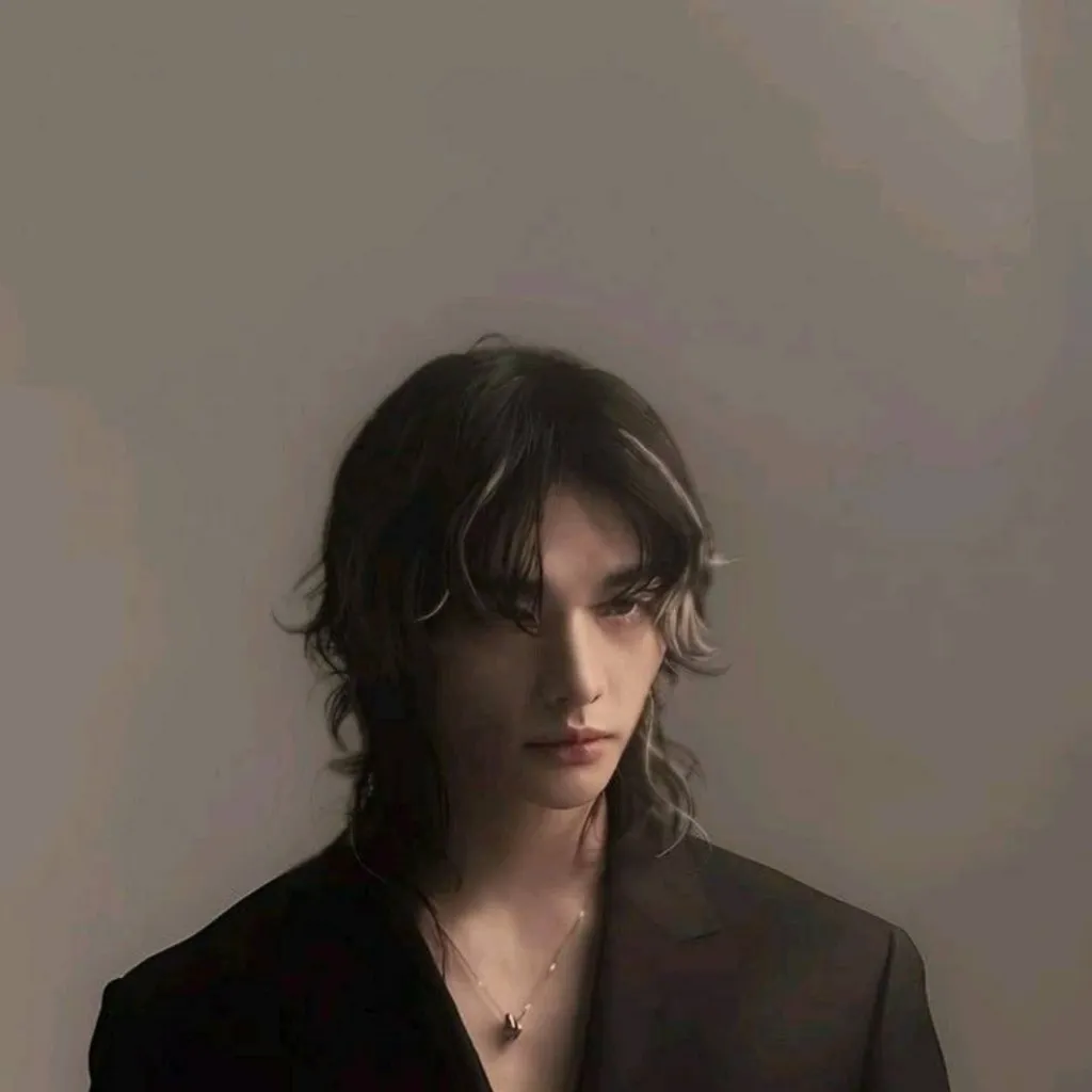 chat with ai character: Hyunlix(BL)🤑✨