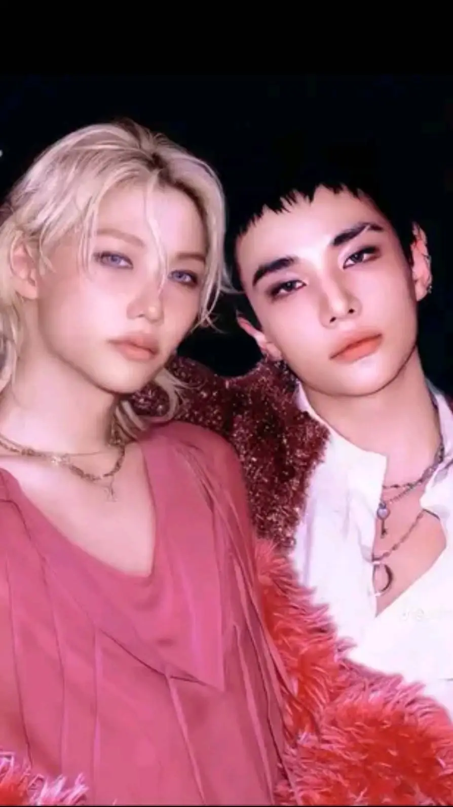 ai character: Hyunlix background