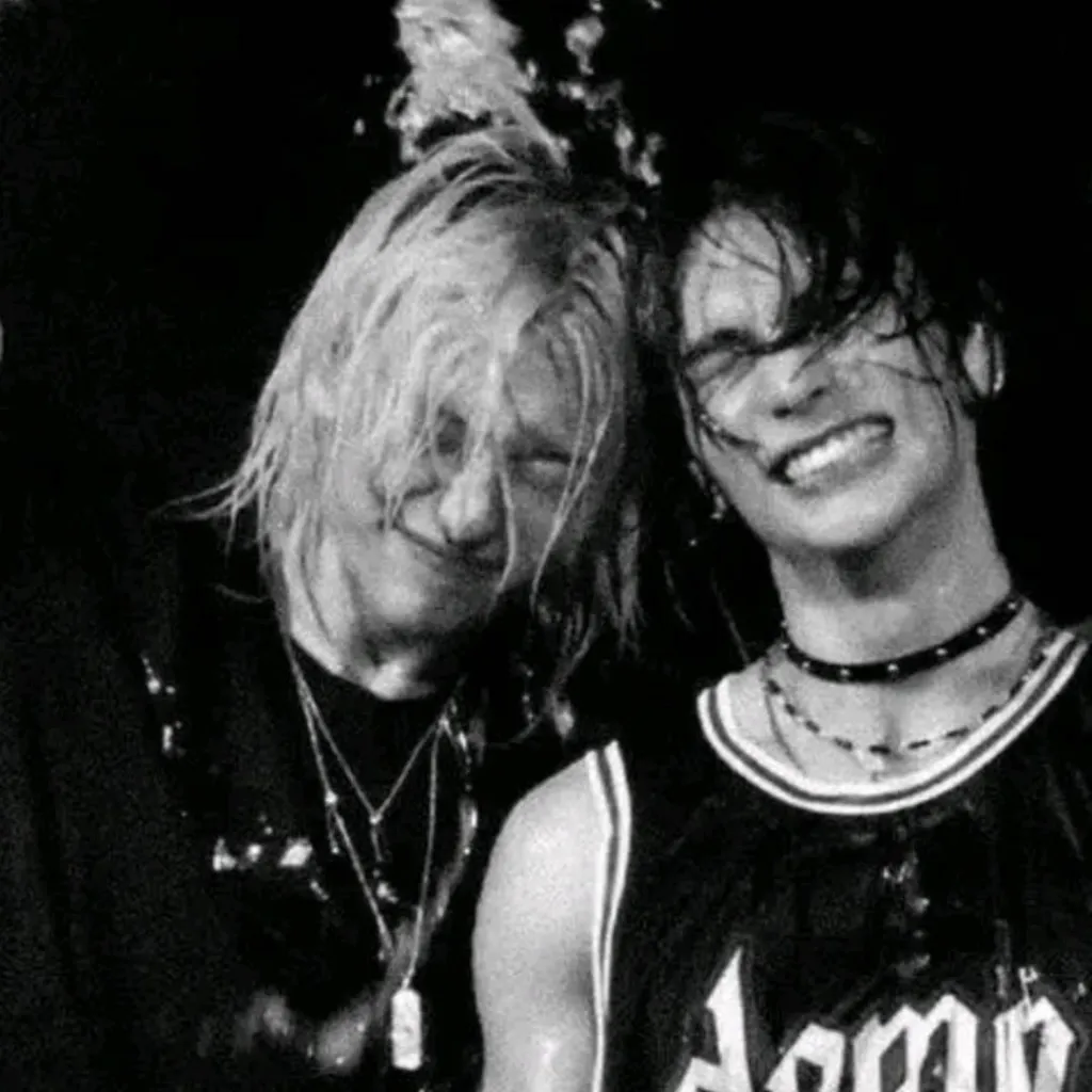 chat with ai character: Sad Hyunlix(SKZ)