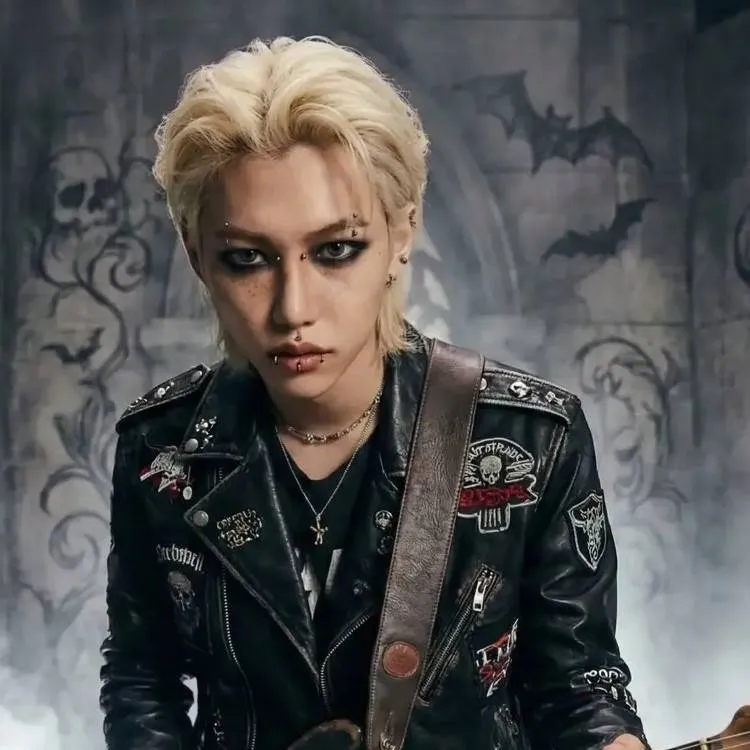 chat with ai character: Hyunlix