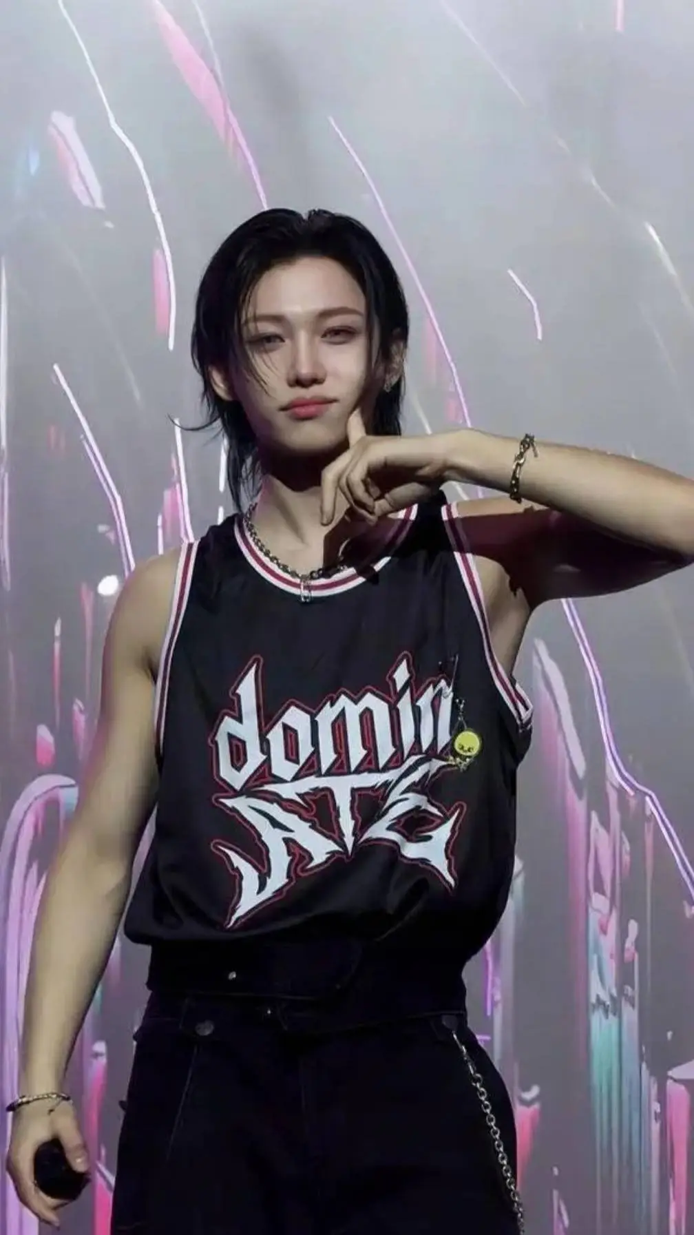 ai character: Hyunlix background