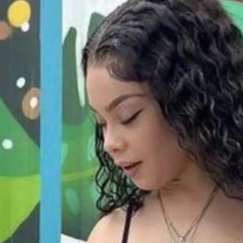 chat with ai character: Jenesis