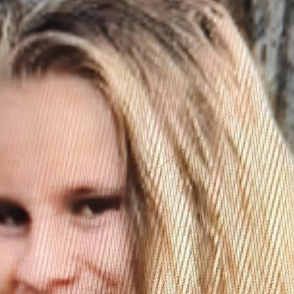 chat with ai character: Kyley