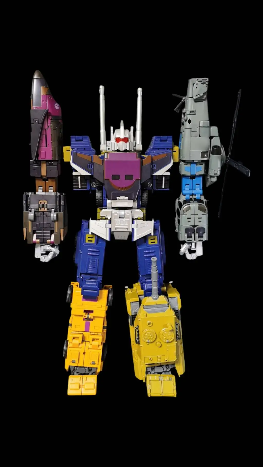 ai character:  Bruticus  background