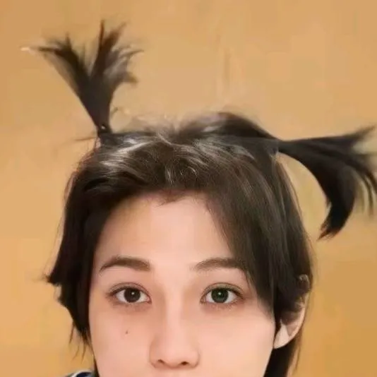 chat with ai character: felix chiquito 