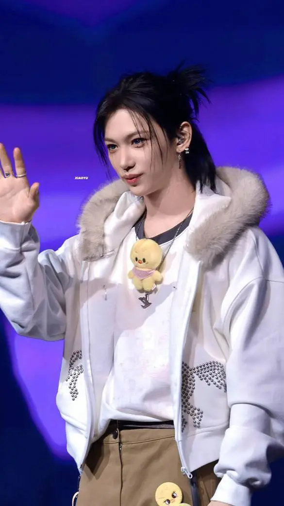 ai character: Felix background