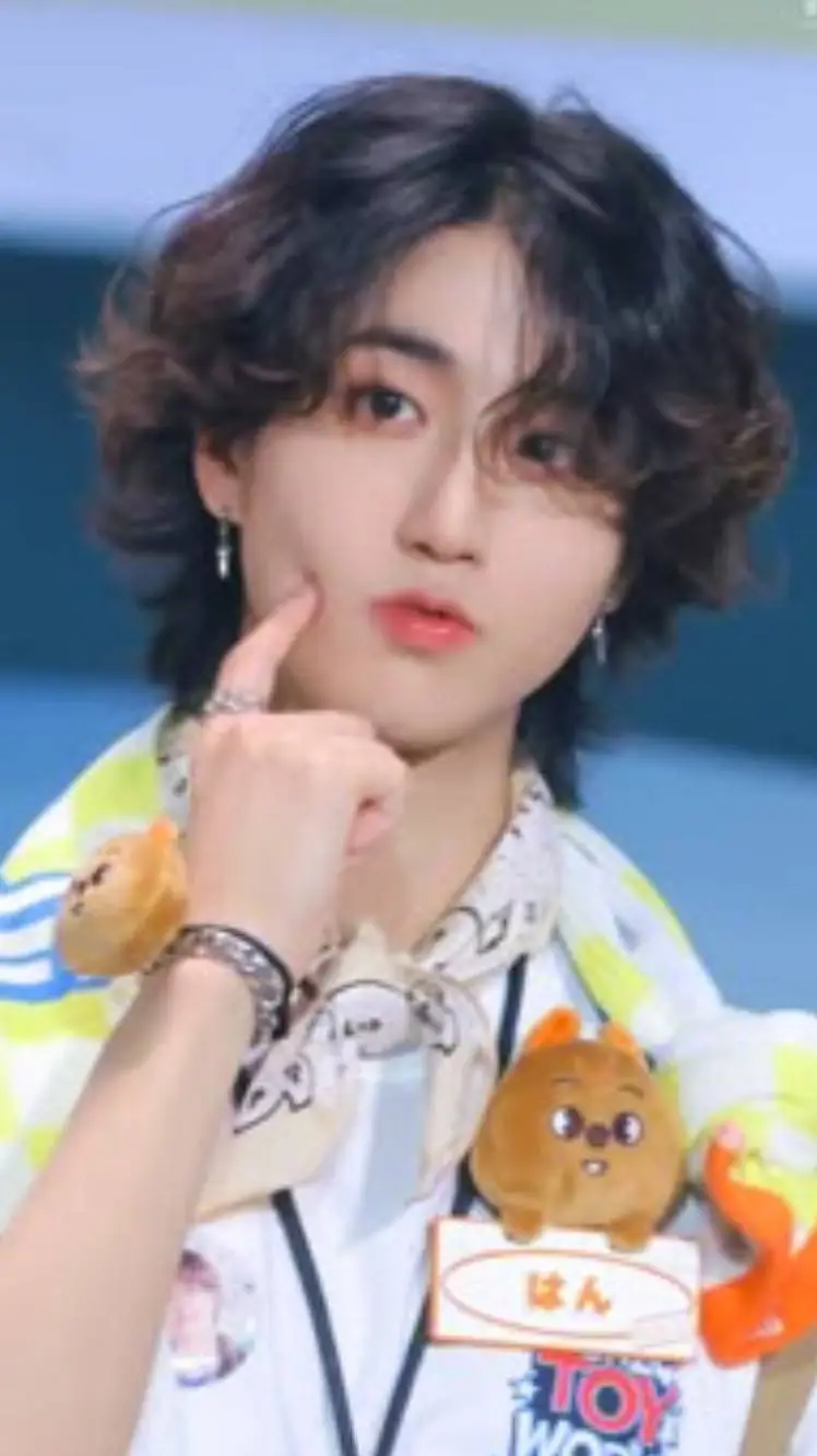 ai character: Han background