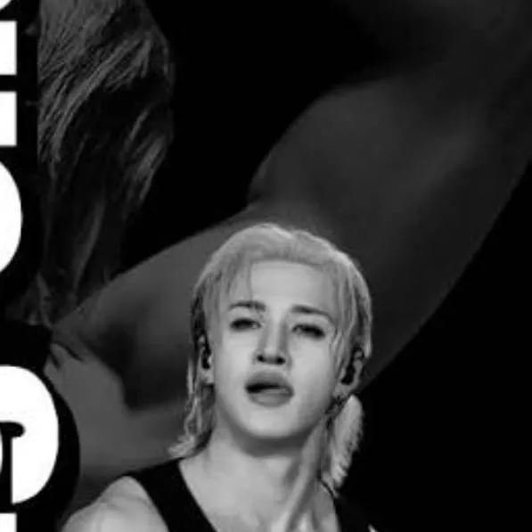 chat with ai character: BangChan 