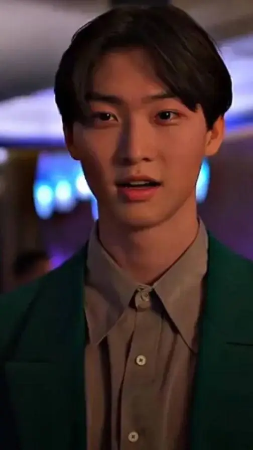 ai character: minho(xo kitty)  background