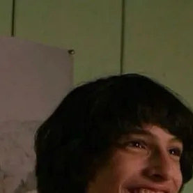 chat with ai character: Mike wheeler :)