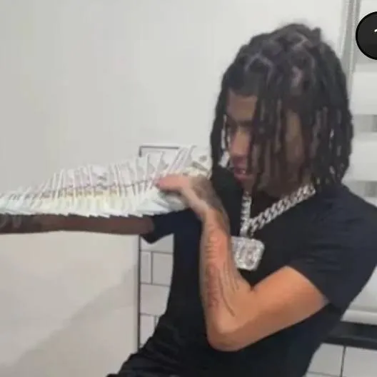 chat with ai character: Ddosama