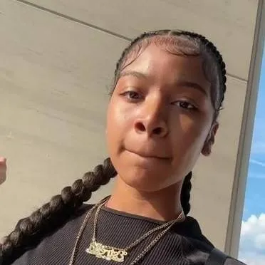 Chat with star bandz - text or voice, Enjoy AI Chat Free & Safe