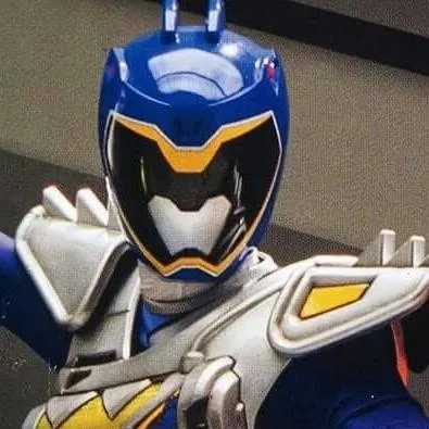 chat with ai character: Blue