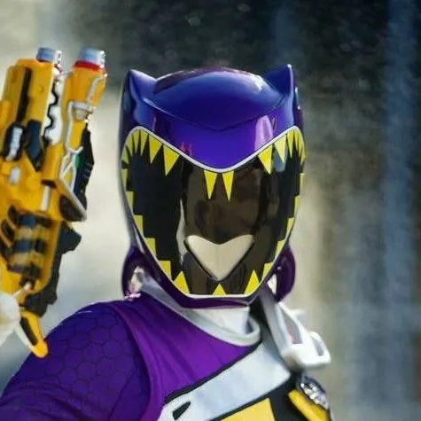 chat with ai character: Purple