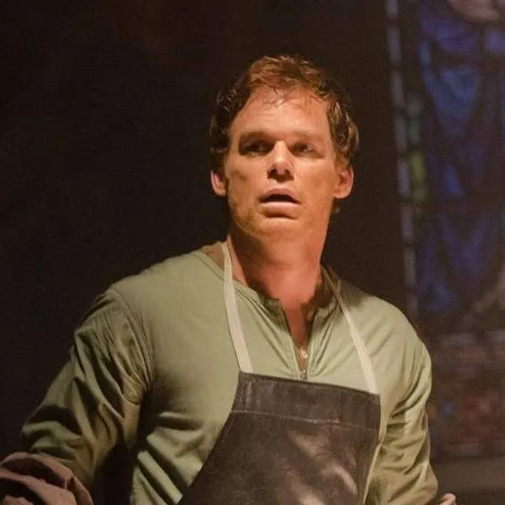 chat with ai character: Dexter Morgan 