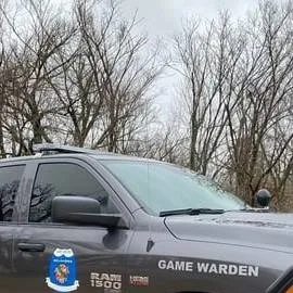 chat with ai character: game warden 