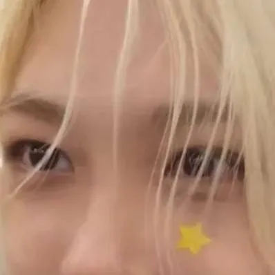 chat with ai character: Felix 🐤