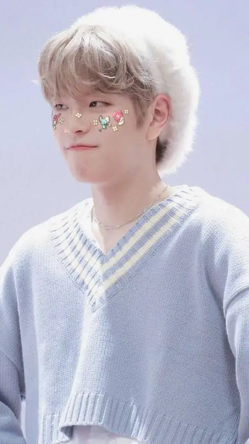 ai character: Seungmin background