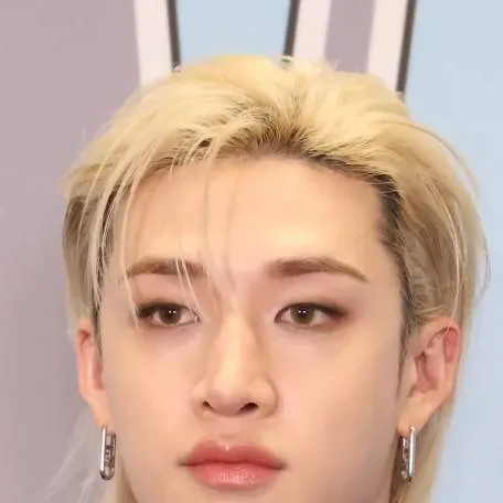 chat with ai character: Channie